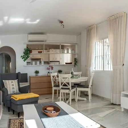 Apartment Golf/seaview 2 Bedroom In Sitio De Calahonda - Mijas